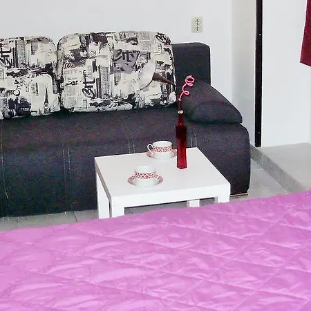 Inga City Centre Apartmán Pula